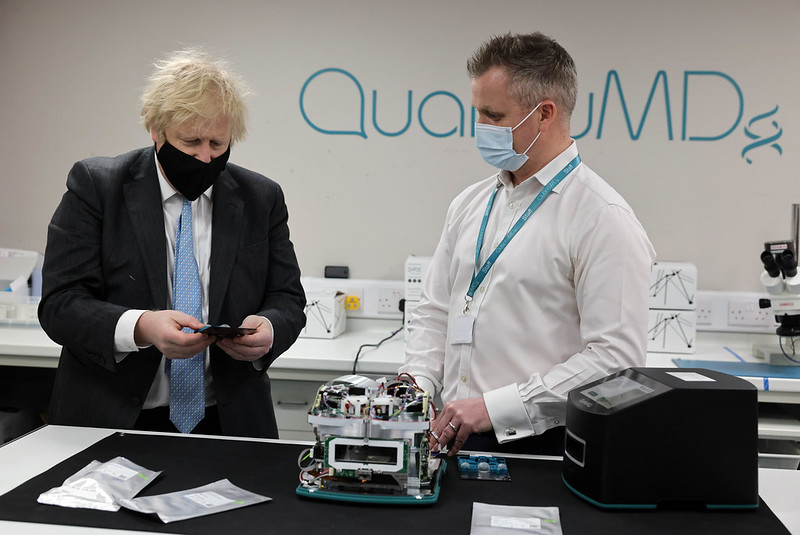 Boris Johnson visits QuantuMDx